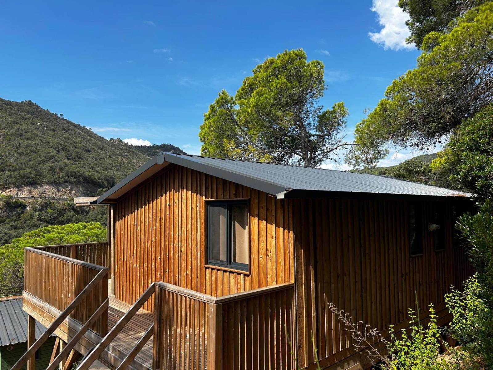 Camping Cala Pola ตอสซาเดมาร์ ภายนอก รูปภาพ