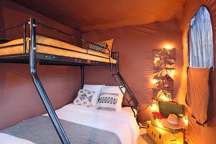 Camping Cala Pola ตอสซาเดมาร์ ภายนอก รูปภาพ